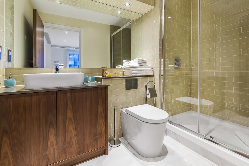 Lincoln Plaza Apartment ลอนดอน ภายนอก รูปภาพ