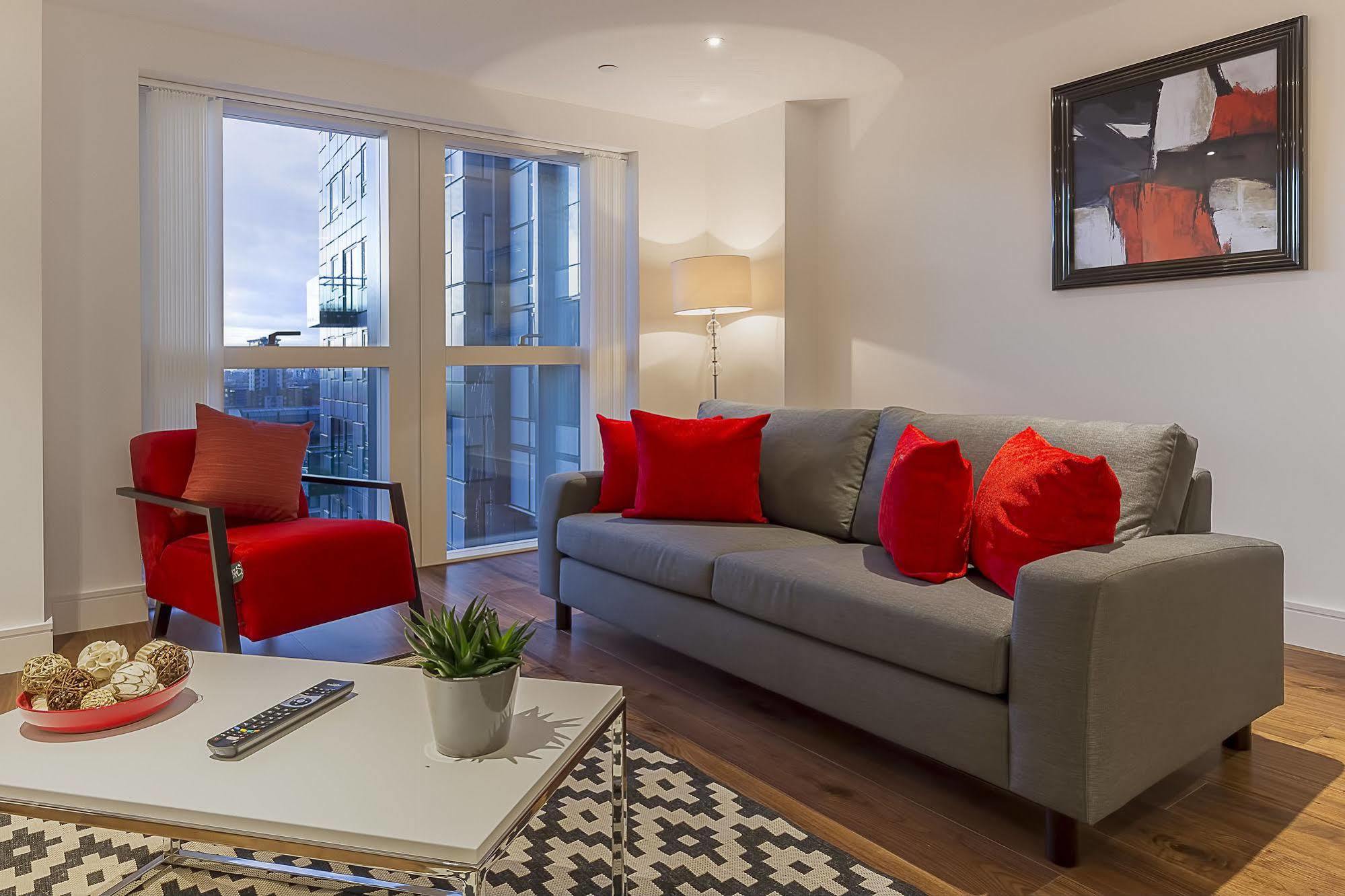 Lincoln Plaza Apartment ลอนดอน ภายนอก รูปภาพ
