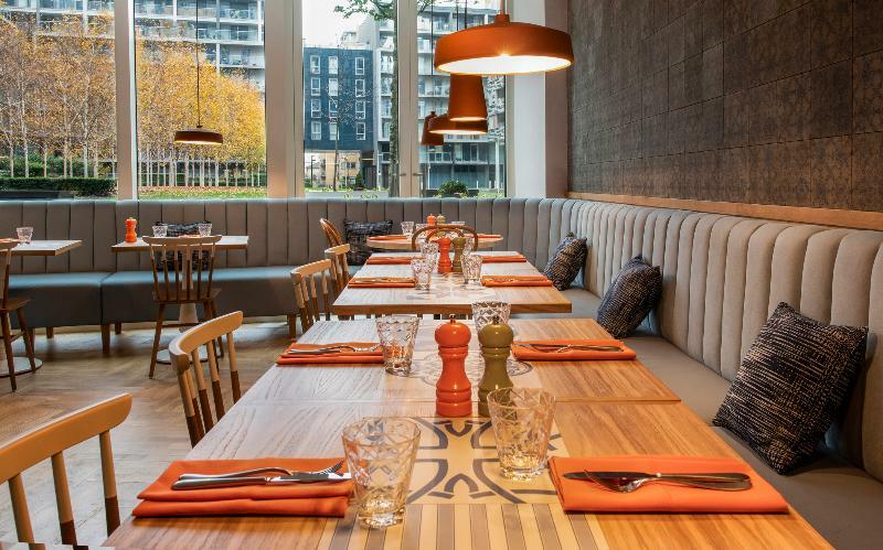Lincoln Plaza Apartment ลอนดอน ภายนอก รูปภาพ